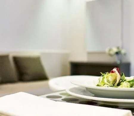 Myflats Deluxe City Center Apartment *